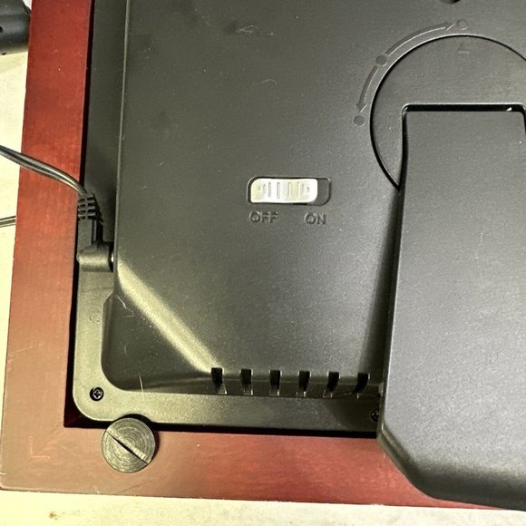 Smartparts Optipix SP92 8.5" Digital Picture Frame tested and works great - Picture 8 of 11